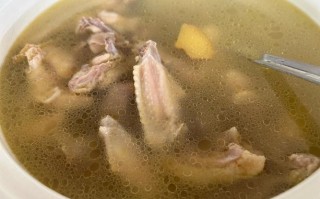 孕期感冒喝鸡汤真的能缓解症状吗？对胎儿有影响吗？