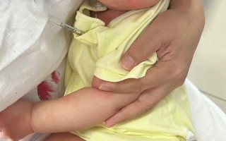 新生儿对牛奶蛋白过敏