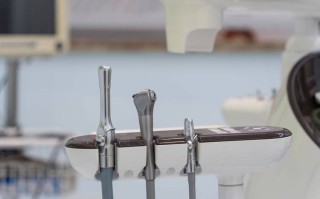 儿童矫正牙齿应选择在几岁？最佳年龄与时机如何把握？