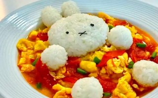 如何让儿童米饭摆盘既营养均衡又趣味十足，吸引孩子主动爱上吃饭？