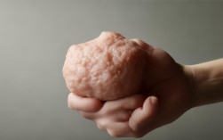 凝块贯穿皮肤，凝块是什么意思