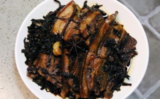 孕期到底能不能吃梅菜扣肉？这菜高油高盐，对胎儿和孕妇身体有影响吗？