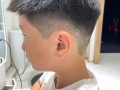 男士儿童短发理发视频，适合不同脸型的修剪技巧有哪些？