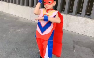 环保服装秀图片中儿童男装的设计理念与环保材质如何体现？