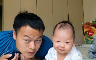 宝宝脸大小不一，会自然对称吗？