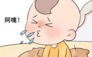 刚出生的新生儿打喷嚏