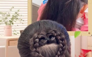 如何编出适合儿童的可爱心形发辫？25款心形编发图片教程助你变身造型小能手！