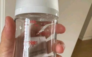 新生儿奶瓶品牌这么多，到底哪个牌子更适合宝宝啊？