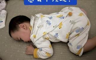 新生儿天生爱趴着睡？背后隐藏着哪些未被发现的成长密码？