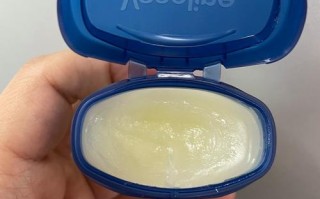 凡士林真的会伤害新生儿皮肤吗？家长该如何正确使用？