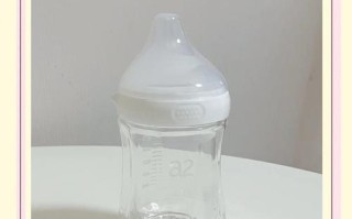 新生儿2只奶瓶该买多大容量才够用？不同月龄怎么选？