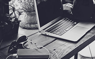 孕期护肤品怎么选才安全有效？