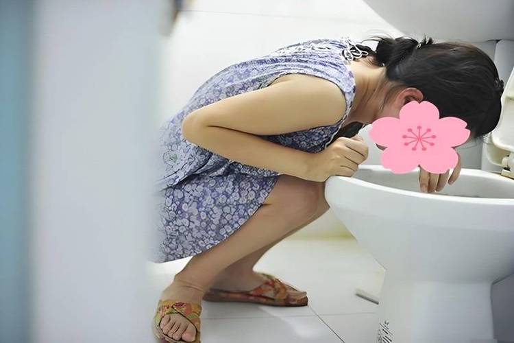 孕首月哪些症状最明显？-第3张图片-中州医学会