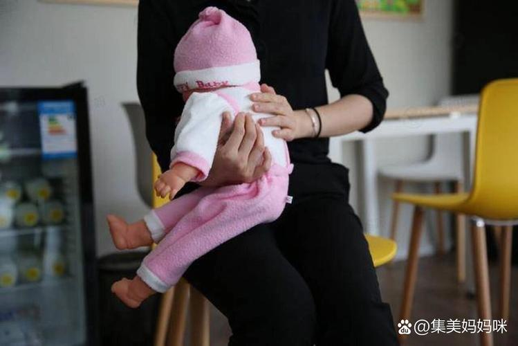 新生儿奶从鼻子出来有事吗？-第3张图片-中州医学会