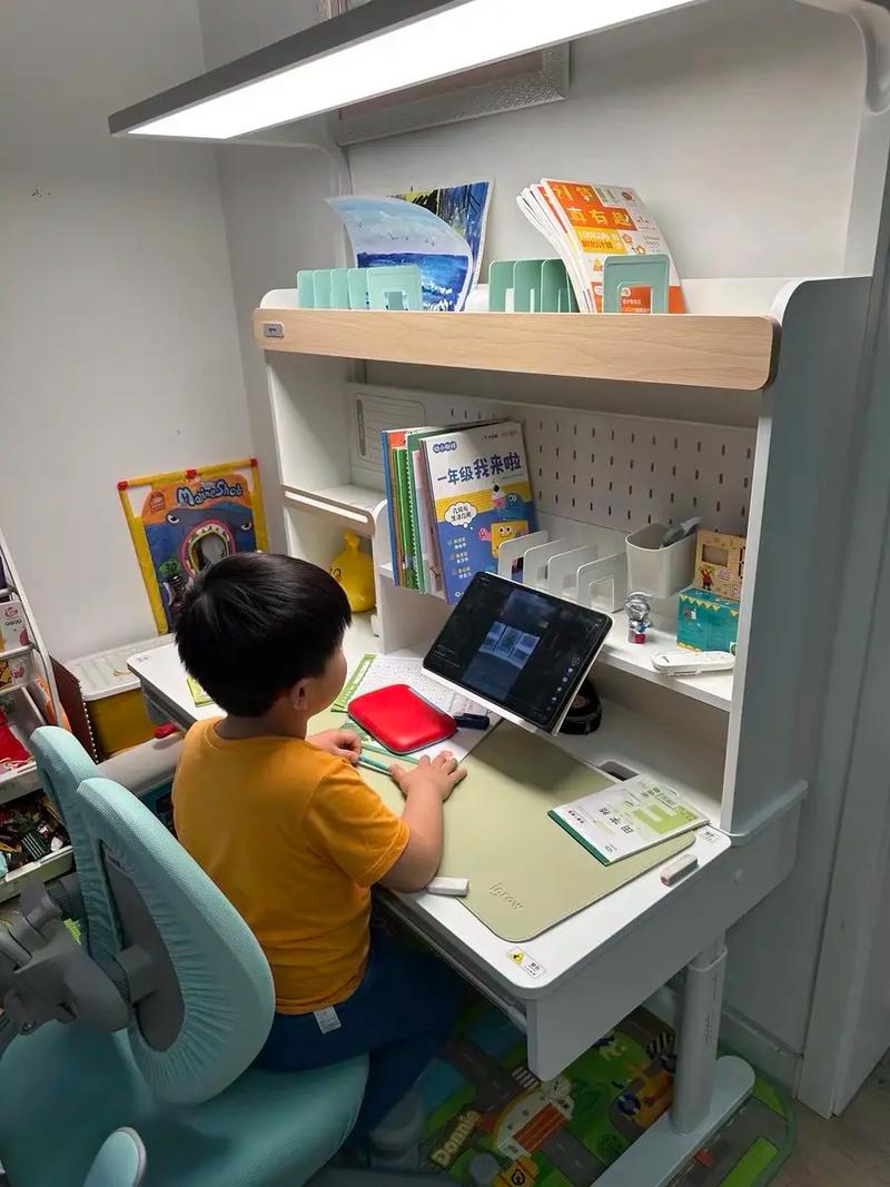 儿童桌椅学习桌图片价格,哪款性价比高?-第2张图片-中州医学会 儿童桌椅学习桌图片价格,哪款性价比高?-第2张图片-中州医学会