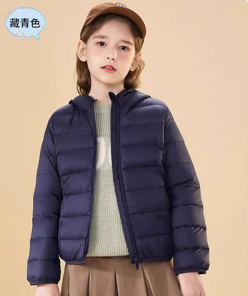 儿童穿羽绒服好还是棉服好-第3张图片-中州医学会