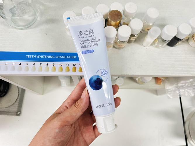 孕期能用云南白药牙膏吗?成分安全吗?对胎儿有影响吗?-第2张图片-郑州医学网 孕期能用云南白药牙膏吗?成分安全吗?对胎儿有影响吗?-第2张图片-郑州医学网