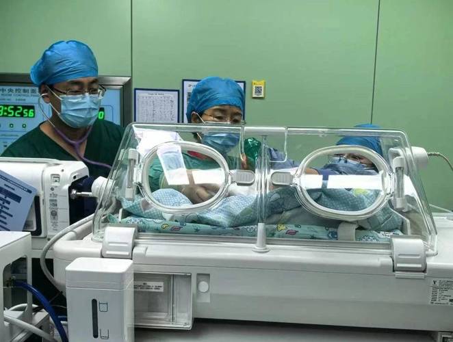 新生儿监护室一天费用究竟多少？不同地区、病情差异会影响收费吗？-第3张图片-郑州医学网