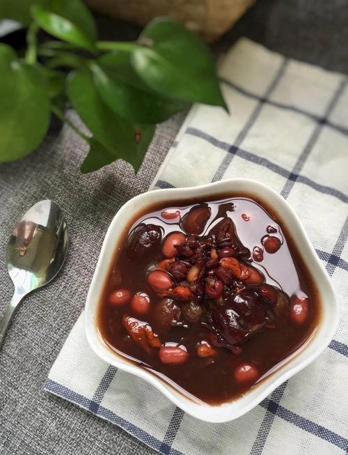 孕期喝红豆黑米粥好吗-第1张图片-郑州医学网