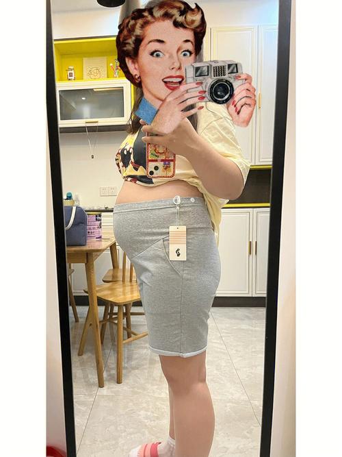 孕期24周肚子应该有多大？是显怀明显还是微微隆起？-第2张图片-郑州医学网