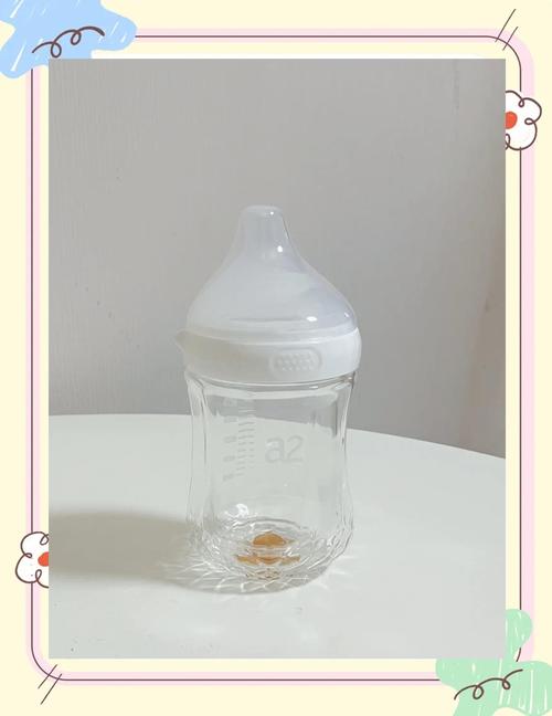 新生儿2只奶瓶该买多大容量才够用?不同月龄怎么选?-第1张图片-郑州医学网 新生儿2只奶瓶该买多大容量才够用?不同月龄怎么选?-第1张图片-郑州医学网