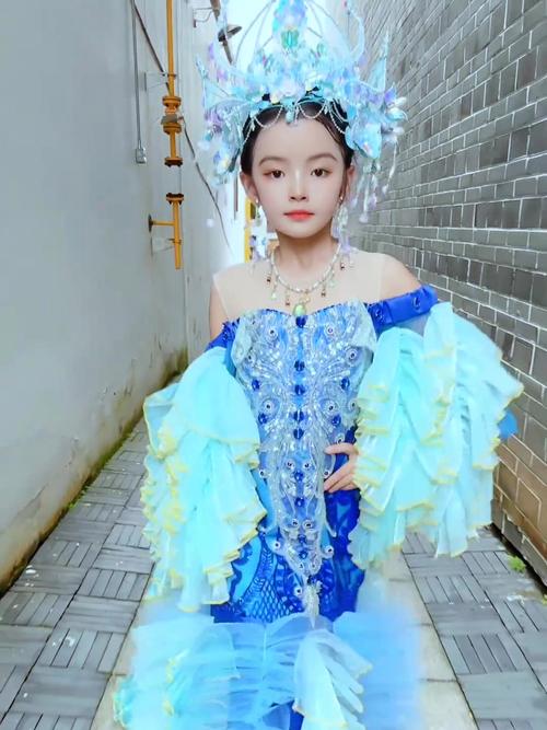 儿童走秀造型图片大全，如何平衡创意与安全，打造适龄又不失亮点的舞台形象？-第3张图片-郑州医学网