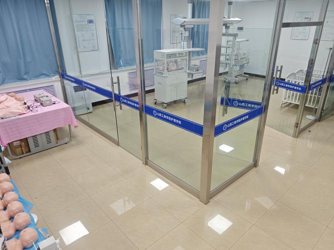 新生儿重症监护室建设如何兼顾专业标准与人性化关怀？-第2张图片-郑州医学网