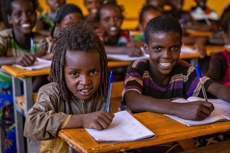 非洲儿童失学率究竟有多高？哪些因素导致他们无法走进课堂？-第3张图片-郑州医学网