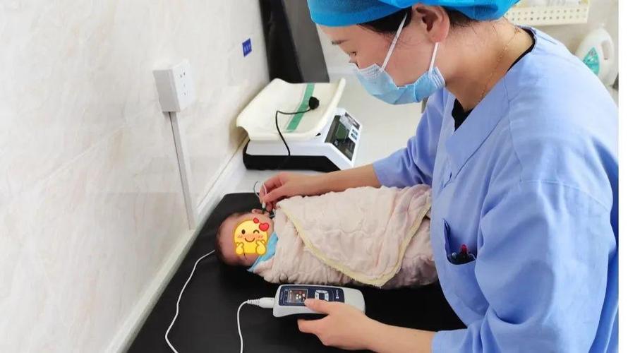 新生儿听力筛查OAE未通过怎么办？需要进一步检查吗？-第1张图片-郑州医学网