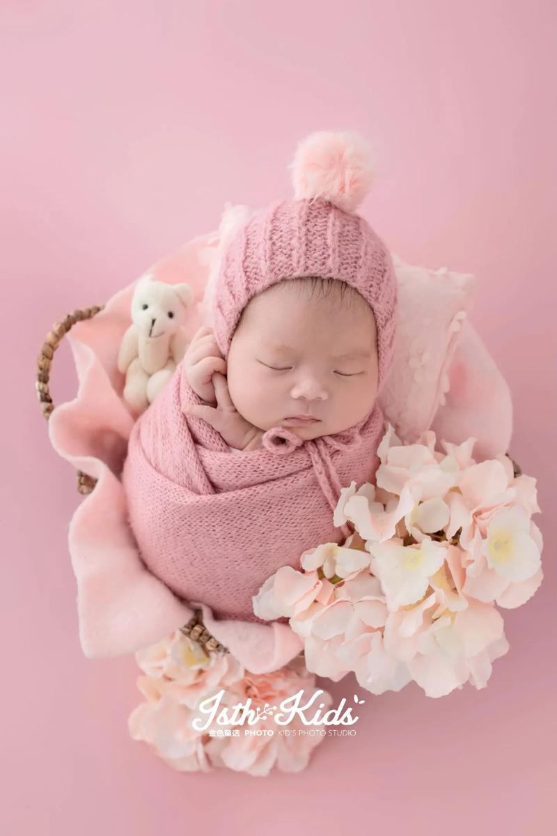 漂亮的新生儿宝宝图片-第1张图片-郑州医学网