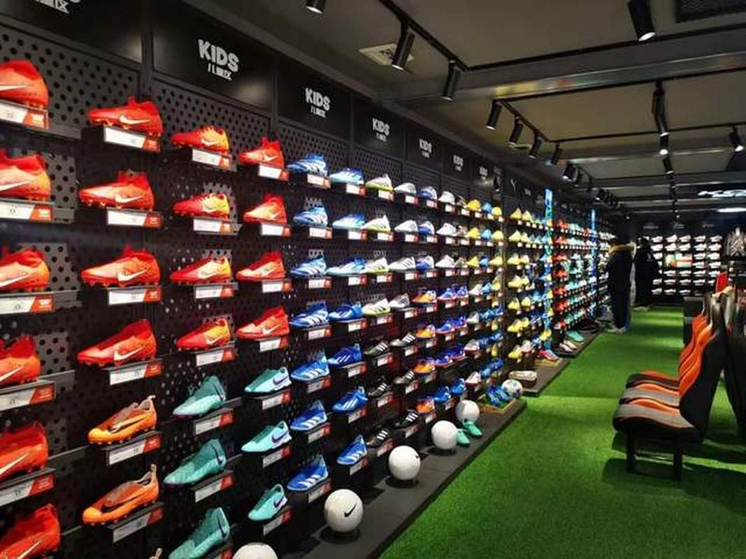 北京儿童足球鞋专卖店-第1张图片-郑州医学网