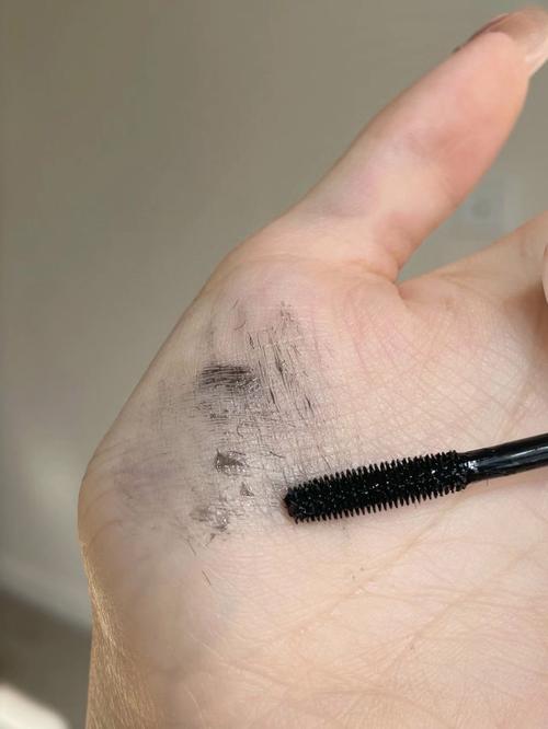 怀孕期间能用睫毛膏吗-第3张图片-郑州医学网 怀孕期间能用睫毛膏吗-第3张图片-郑州医学网