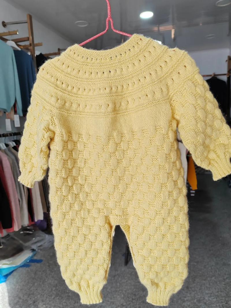 2025新款儿童连体毛衣编织图解，从选线到收尾有哪些关键技巧？-第2张图片-郑州医学网