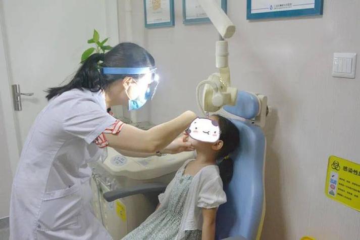 齐鲁儿童医院耳鼻喉科,孩子听力下降、鼻塞流涕,该如何科学应对?-第1张图片-郑州医学网 齐鲁儿童医院耳鼻喉科,孩子听力下降、鼻塞流涕,该如何科学应对?-第1张图片-郑州医学网