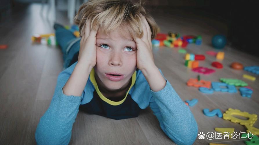 10岁孩子总无意识摇头是抽动症还是坏习惯？家长该怎么应对？-第1张图片-郑州医学网