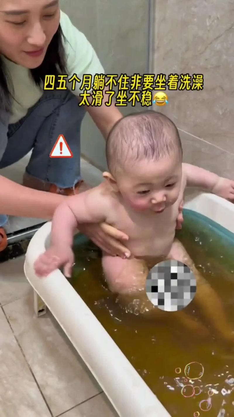 新生儿长期不洗澡真的不会难受吗？皮肤健康和舒适度如何保障？-第2张图片-郑州医学网