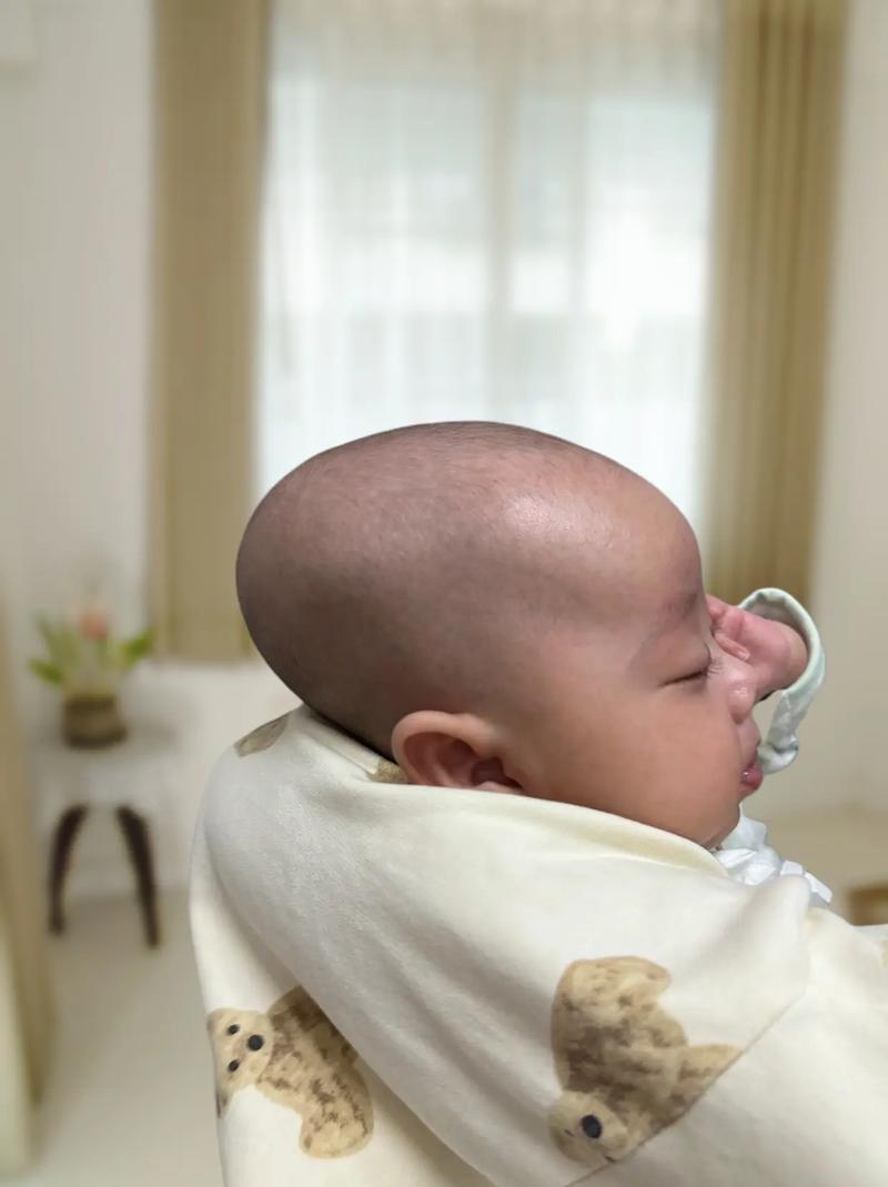 新生儿宝宝总喜欢歪头睡,是习惯使然还是隐藏健康信号?-第3张图片-郑州医学网 新生儿宝宝总喜欢歪头睡,是习惯使然还是隐藏健康信号?-第3张图片-郑州医学网