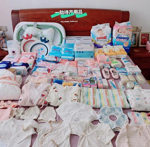 新生儿礼物怎么选？姥姥该买实用衣物还是益智玩具？-第2张图片-郑州医学网