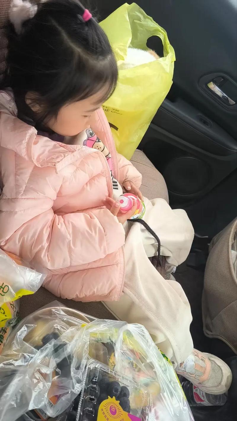 新生儿第一次去姥姥家-第1张图片-郑州医学网