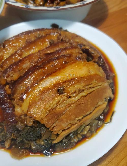 孕期到底能不能吃梅菜扣肉？这菜高油高盐，对胎儿和孕妇身体有影响吗？-第2张图片-郑州医学网