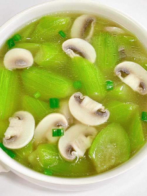 儿童蔬菜汤怎么做营养又美味？有哪些简单易学的做法推荐？-第1张图片-郑州医学网