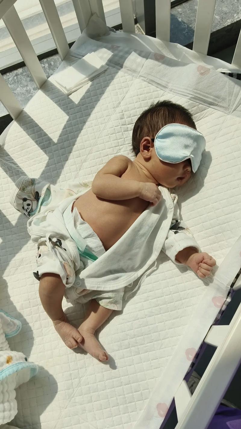 新生儿晒太阳到底怎么晒才科学？晒多久、晒哪里、注意啥？-第1张图片-郑州医学网