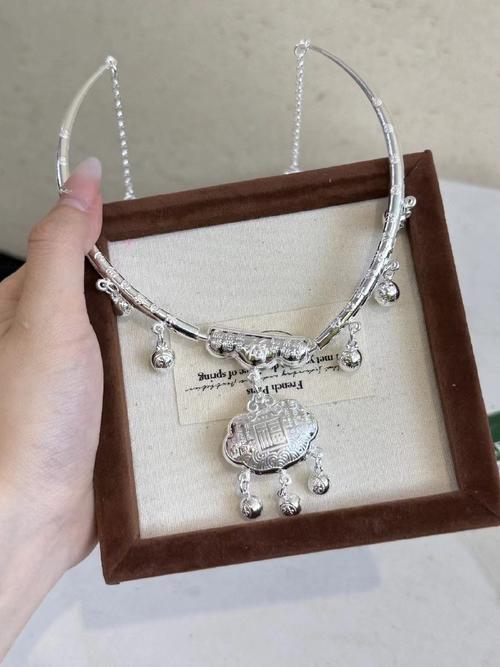 怀孕期间戴银饰会对胎儿健康有潜在影响吗？-第1张图片-郑州医学网