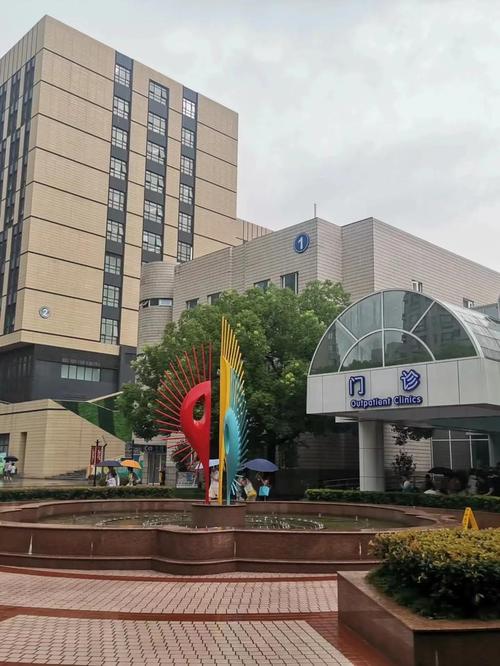 上海儿童医院哪家最好？综合实力、专科特色、家长口碑该如何权衡？-第3张图片-郑州医学网