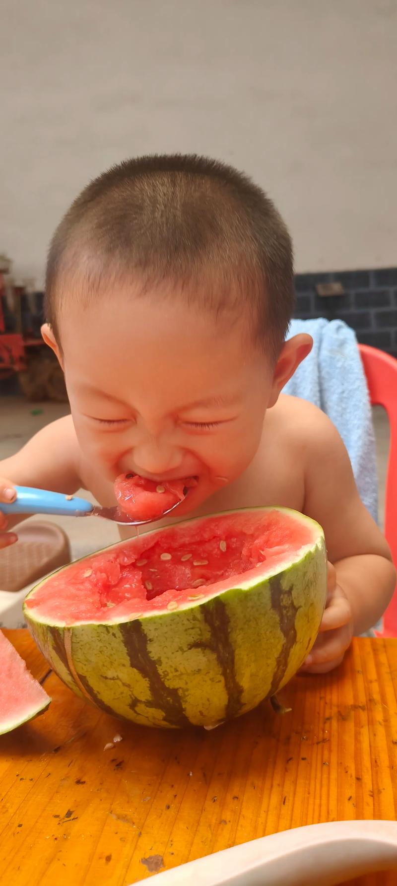 儿童发烧时吃西瓜到底能不能降温？有哪些注意事项需要了解？-第2张图片-郑州医学网