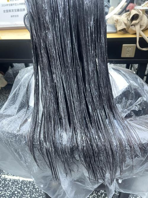 怀孕期间拉头发会对胎儿有影响吗？染发剂成分安全吗？-第2张图片-郑州医学网