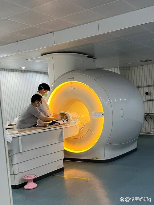 新生儿为什么需要做磁共振检查？这安全吗？哪些情况必须做？-第1张图片-郑州医学网