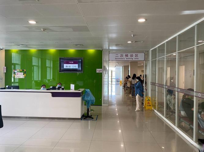 西安西北妇女儿童医院有哪些特色科室和专家团队？-第3张图片-郑州医学网