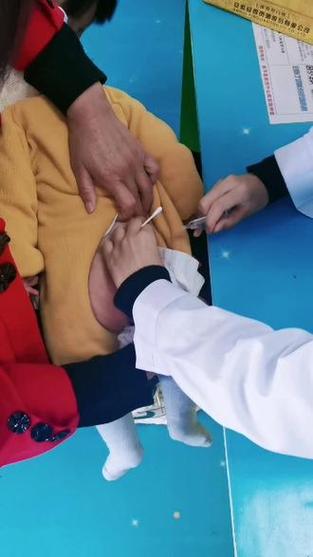 新生儿肌注部位图片具体在哪里?不同月龄宝宝注射位置有区别吗?-第1张图片-郑州医学网 新生儿肌注部位图片具体在哪里?不同月龄宝宝注射位置有区别吗?-第1张图片-郑州医学网