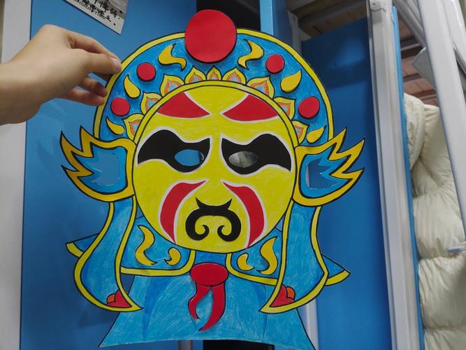 儿童卡纸手工头饰制作，如何确保安全又美观且适合不同年龄段？-第2张图片-郑州医学网